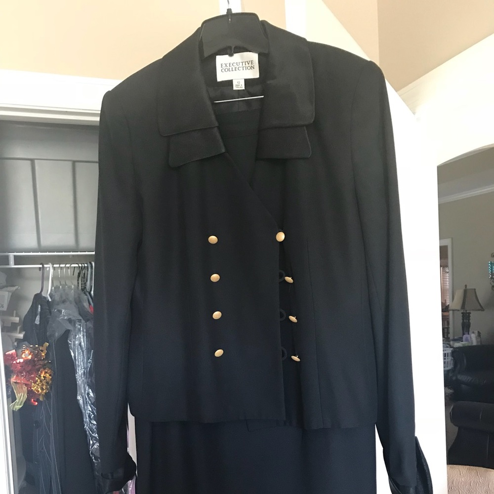 2 pc skirt suit set